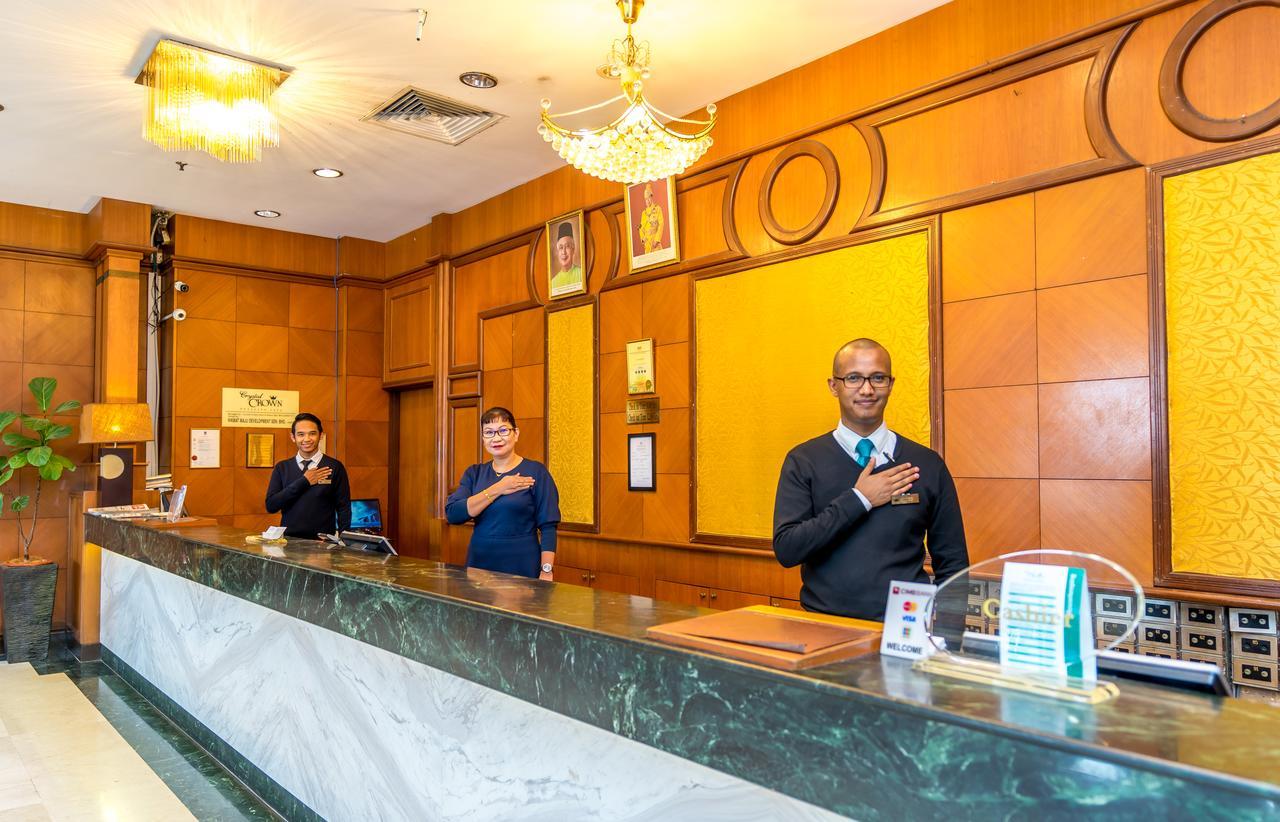 Crystal Crown Hotel Петалинг-Джая Экстерьер фото